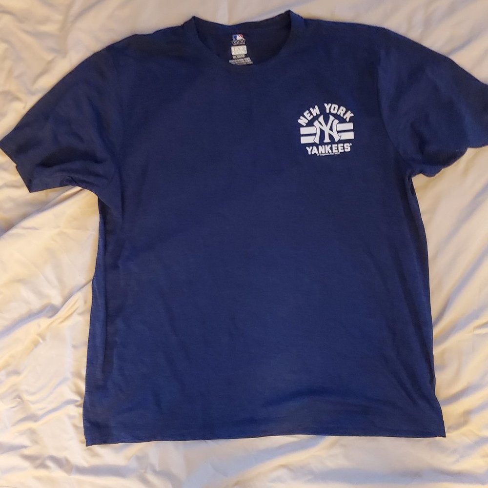 NY Yankees T shirt
